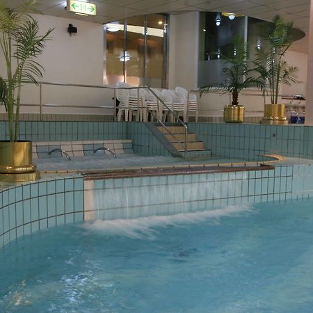 Resort Capsule Sakuragicho Yokohama  Extérieur photo